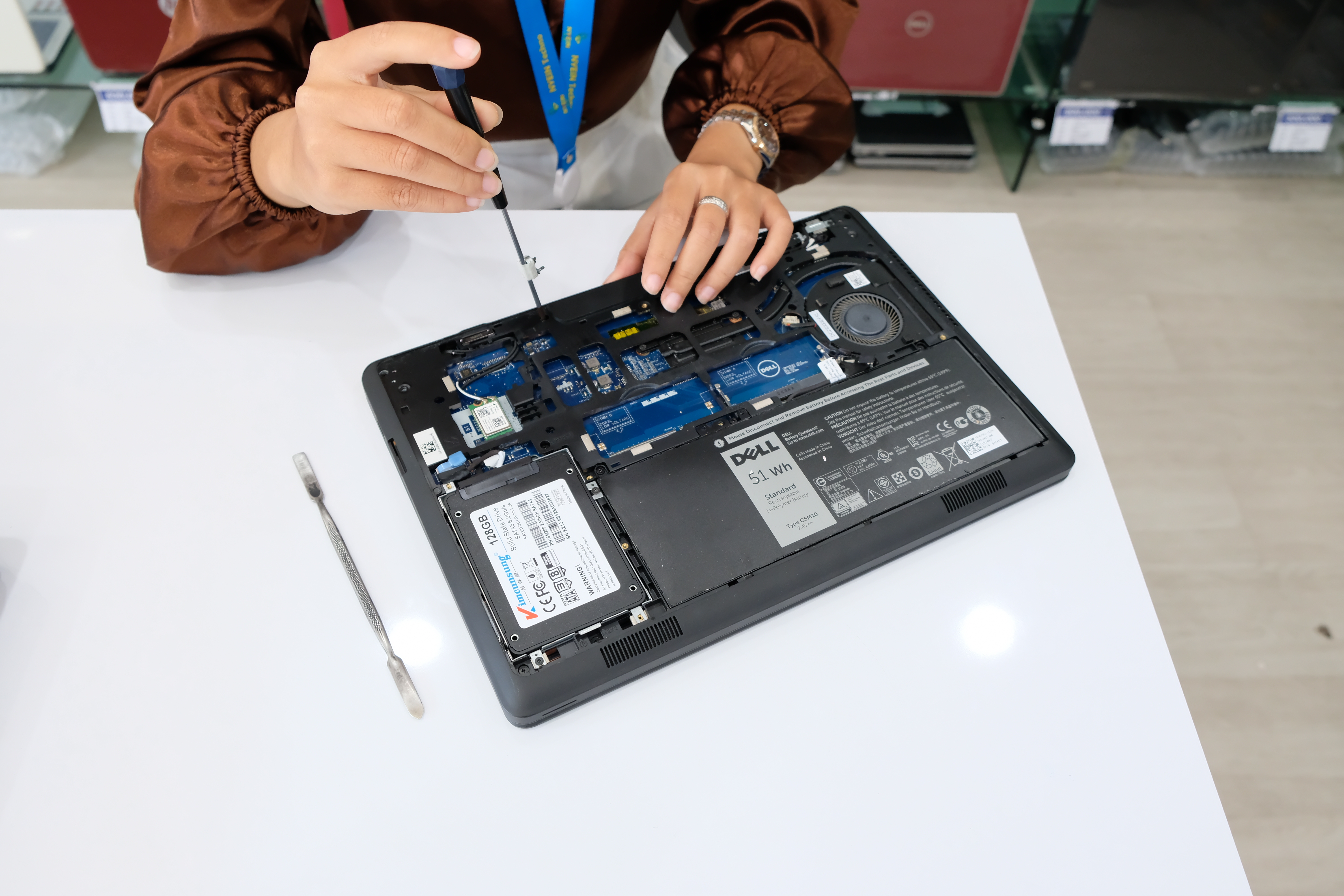 NYEIN Techno laptop repair service